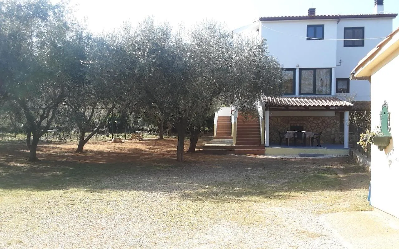 Apartments Nena 3* Liznjan
