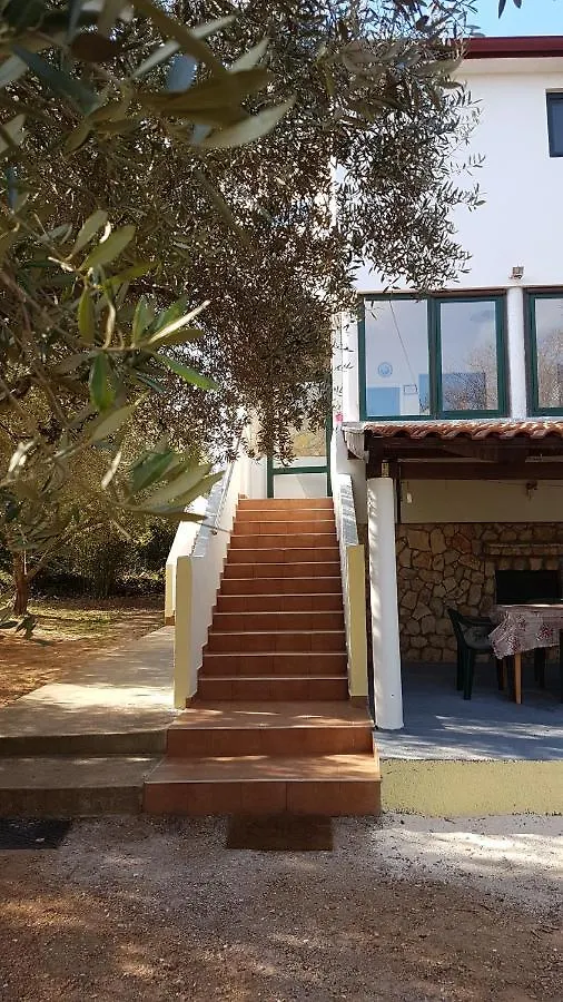 Apartments Nena 3* Liznjan