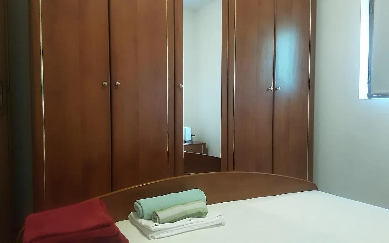 Apartments Nena 3* Liznjan Croatia