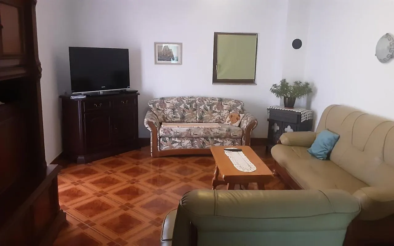 Apartments Nena 3* Liznjan